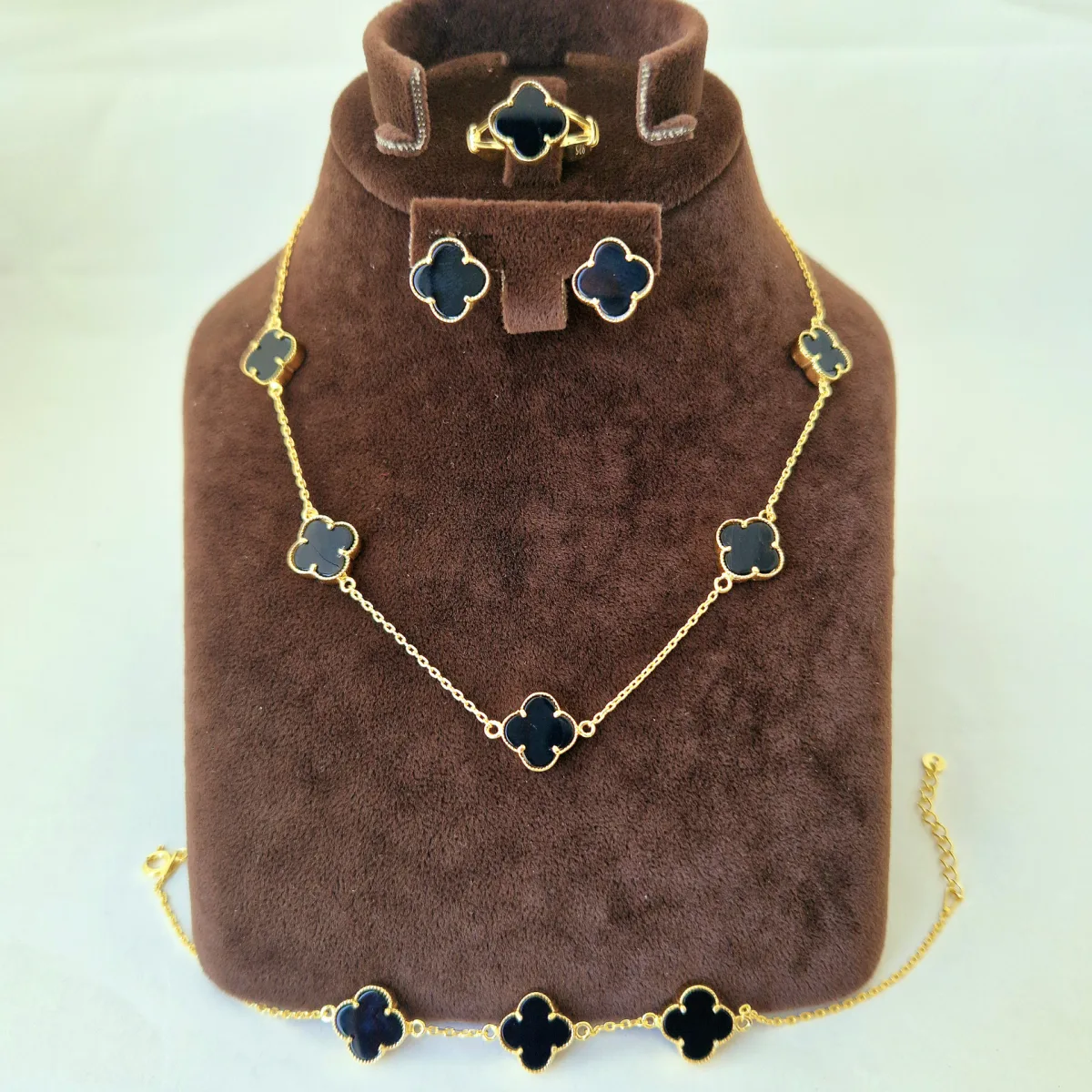 Zərgərlik dəsti Vetta Jewellery 895