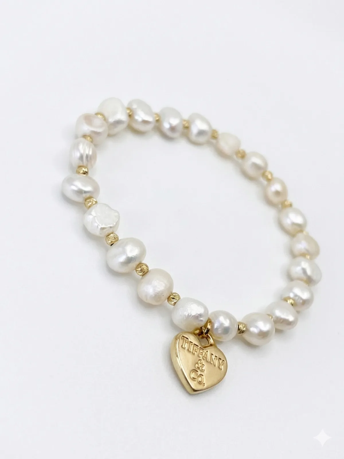 Qadın üçün qızıl qolbaq Vetta Jewellery 10357, 585 əyar