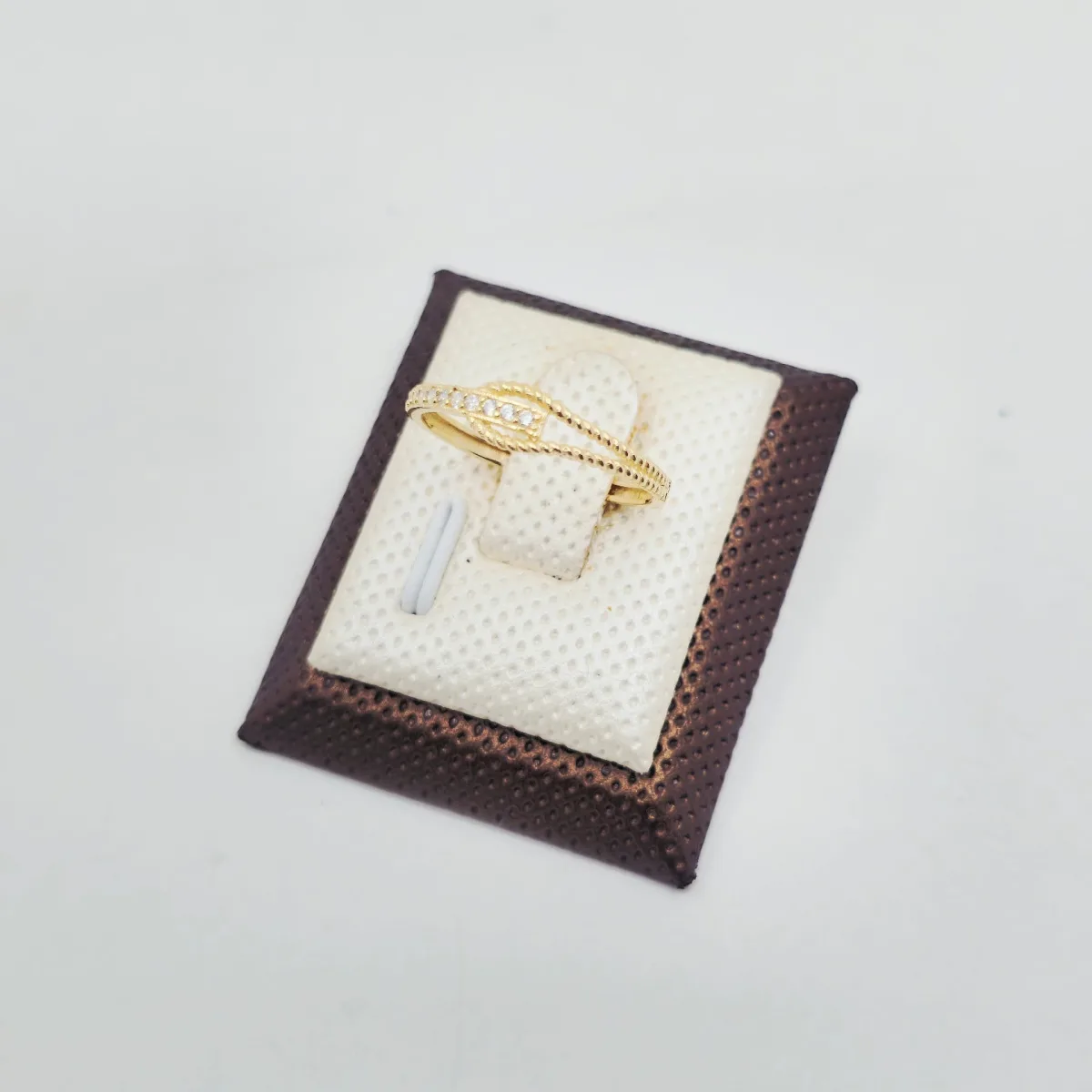 Qadın üçün qızıl üzük Vetta Jewellery 10172, 585 əyar