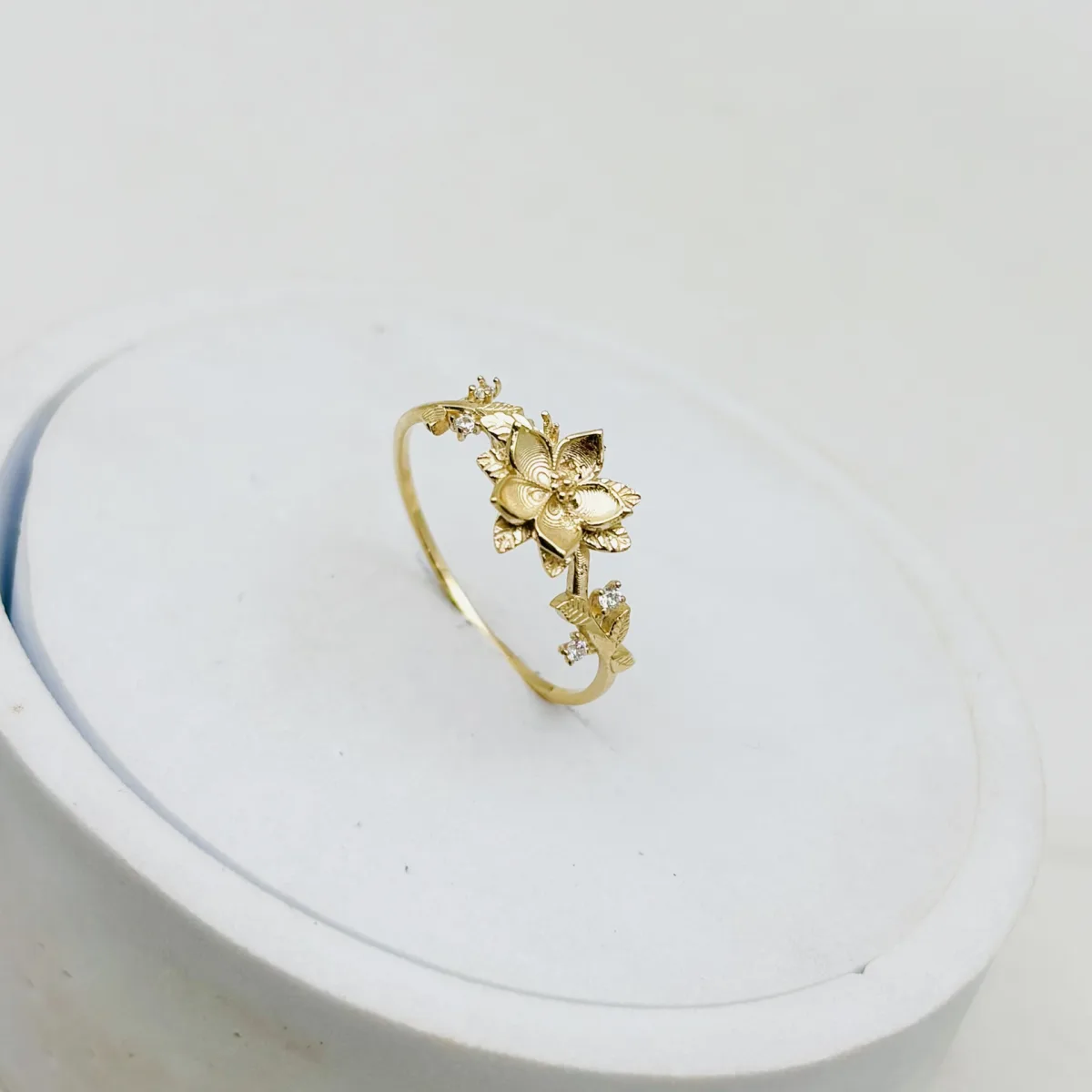 Qadın üçün qızıl üzük Vetta Jewellery 10497, 585 əyar