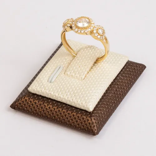 Кольцо, золото, круглая оправа Vetta Jewellery 15