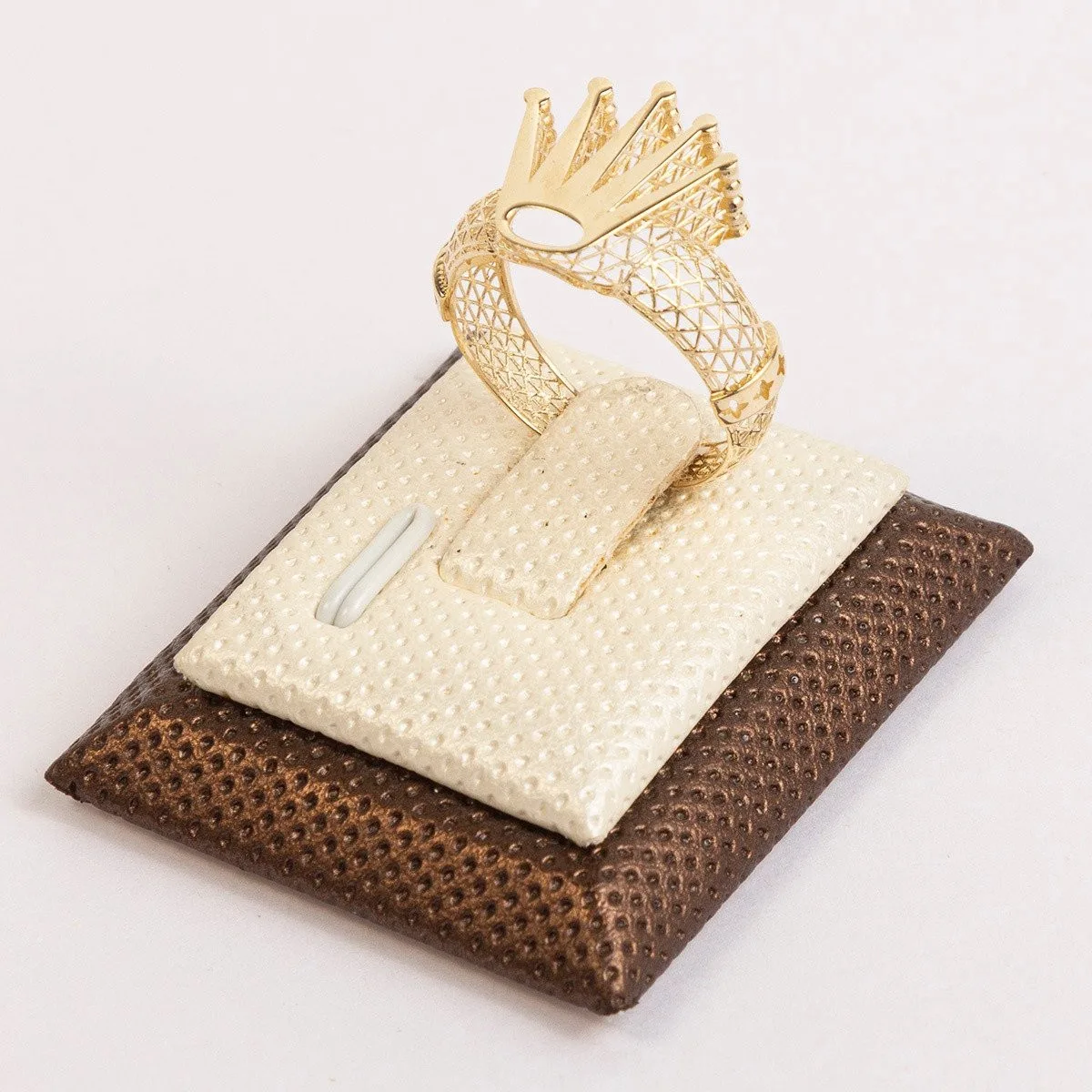 Qadın üçün qızıl üzük Vetta Jewellery 10077, 585 əyar